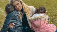 Δώρα Τσαμπάζη: Η μητρότητα για μένα είναι η απόλυτη μοναξιά που μετέτρεψα σε δύναμη και αισιοδοξία