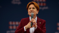 Ακσενέρ κατά Ερντογάν: Με τη συμφωνία Ελλάδας-Αιγύπτου χάσαμε τη μισή Γαλάζια Πατρίδα