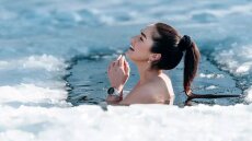 Κρυοθεραπεία: Πόσο καλό μας κάνει το παγωμένο ντους - Και ποιους κινδύνους κρύβει