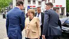 Γερμανία: Η Μέρκελ στις περιοχές που χτύπησαν οι πλημμύρες το 2021