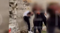 Μενίδι: Θύμα άγριου ξυλοδαρμού 16χρονος από συνομήλικους του για πέντε ευρώ - Δείτε βίντεο