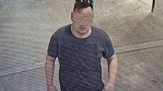 ΑΕΚ: Έδωσε στη δημοσιότητα τη φωτογραφία του οπαδού που έριξε τη φωτοβολίδα και αποβλήθηκε δια βίου 