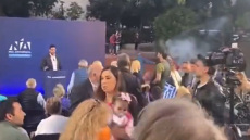 Εκλογές 2023: Επίθεση αγνώστων με δακρυγόνα σε ομιλία του Κωνσταντίνου Κυρανάκη στου Ζωγράφου