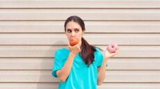 Τα υπέρ-επικίνδυνα τρόφιμα που εκτοξεύουν τον κίνδυνο κατάθλιψης