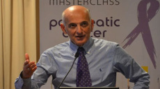 Επίτιμος διδάκτορας της Ιατρικής Σχολής του Πανεπιστημίου Θεσσαλίας αναγορεύεται ο καθηγητής Χειρουργικής Χρήστος Δερβένης