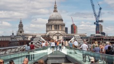 Η Βρετανία θα ξεπεράσει τη Γαλλία σε πληθυσμό για πρώτη φορά στην ιστορία