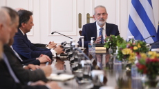 Υπουργικό Συμβούλιο - Σαρμάς: Εντοπίστε τους κινδύνους, στόχος η ομαλή λειτουργία του κράτους