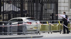 Βρετανία: Ελεύθερος ο οδηγός που έπεσε με το αυτοκίνητο στην πύλη της Ντάουνινγκ Στριτ