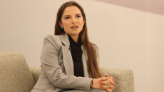 Power Trip του Marie Claire – Εριέττα Κούρκουλου – Λάτση: Οι γυναίκες χρειαζόμαστε η μία την άλλη