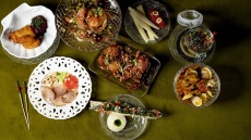 Στο Bocas της Νέας Φιλαδέλφειας ο Μίλτος Αρμένης φτιάχνει απρόβλεπτους ελληνοϊσπανικούς μεζέδες