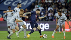 Ligue 1, Παρί Σεν Ζερμέν - Κλερμόν 2-3: Φινάλε με ήττα για τον Μέσι - Κράξιμο στον Αργεντινό στην απονομή