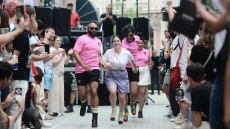 Athens Pride 2023: Δείτε τις πρώτες τακουνοδρομίες στο κέντρο της Αθήνας