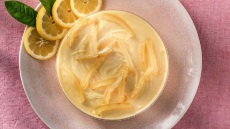 Crème de la crème: 7 συνταγές και tips για γλυκιές κρέμες από τον Στέλιο Παρλιάρο