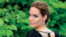 H Αντζελίνα Τζολί προετοιμάζεται για τον ρόλο της ζωής της - Θα ενσαρκώσει τη Μαρία Κάλλας