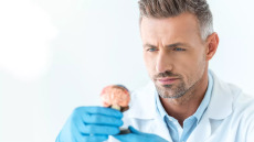 Πολλαπλή Σκλήρυνση: Το αντιισταμινικό που μπορεί να σώσει τα νεύρα από τη φθορά