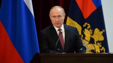 Ρωσία: Ο Πούτιν κάνει αύξηση 10,5% στους μισθούς των στρατιωτικών