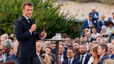 Γαλλία: Ο Μακρόν τάσσεται υπέρ της εγκατάστασης μονάδας πυρηνικής ενέργειας στη Μασσαλία