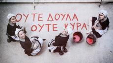 Φεστιβάλ Αθηνών και Επιδαύρου: Φιλοξενεί παράσταση εμπνευσμένη από την Σπυριδούλα που σιδερώθηκε από τα αφεντικά της