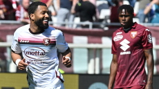 Παναθηναϊκός: Ο Τόνι Βιλένα διάλεξε το Νο 52 στη μνήμη της μητέρας του