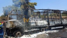  Οινόφυτα: Κάηκε ολοσχερώς νταλίκα στην Εθνική οδό Αθηνών - Λαμίας