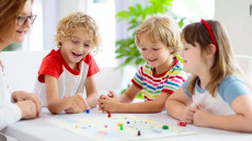 Το επιτραπέζιο που βοηθά το παιδί να γίνει αστέρι στα μαθηματικά