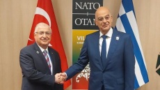 Σύνοδος ΝΑΤΟ: Δένδιας και Γκιουλέρ συμφώνησαν να συναντηθούν για τα ΜΟΕ