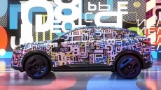 Teaser του νέου Peugeot E-3008