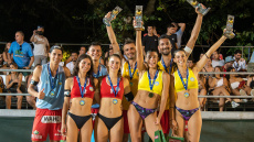 Μπιτς βόλεϊ, Athens Golden Cup: Αυλαία στην κατάμεστη πλατεία Συντάγματος