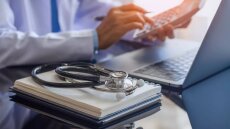 Συμβόλαιο υγείας: Δύο σημαντικοί παράγοντες που αυξάνουν το κόστος