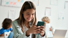 Samsung: Ετοιμάζει smartphone με εργαλείο μετάφρασης και διερμηνείας σε πραγματικό χρόνο