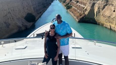 Μάτζικ Τζόνσον: Συνεχίζει τις διακοπές του στην Ελλάδα - Εντυπωσιάστηκε περνώντας τον Ισθμό της Κορίνθου 