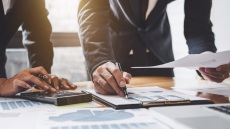 ΑΑΔΕ: Τέλος χρόνου για τους μεγαλοοφειλέτες – Στη δημοσιότητα αναμένεται να δοθούν σήμερα τα ονόματα