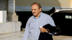 Τζουμάκας για το Κίνημα της Πετσέτας: Όσοι καταλαμβάνουν δημόσιο χώρο έχουν την λογική του «νταή»