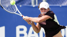 Τένις: Η επαναστατική προπόνηση της Σβιόντεκ με βουλωμένο στόμα!