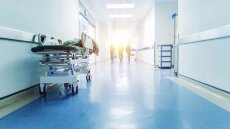 Νοσοκομεία: Γιατί παραιτούνται οι γιατροί – Πώς απαντά το υπουργείο Υγείας