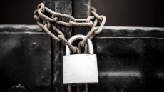 ΑΑΔΕ: 14 νέα «λουκέτα» σε όλη την Ελλάδα - Σφραγίζονται για 10 μέρες