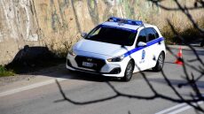 Κάτω Αχαΐα: Πυροβολισμοί με μαφιόζικο άρωμα  - Τον πλησίασε με αυτοκίνητο και του έριξε τρεις φορές