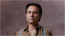 Το προξενιό της Ιουλίας - Δημήτρης Αλεξανδρής: «Ο Στασινόπουλος έχει βαθιά αίσθηση δικαίου»