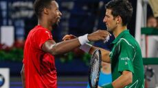  Τένις: Ο Μονφίς έχασε για 19η φορά από τον Τζόκοβιτς και του ζήτησε αυτόγραφο - Δείτε φωτογραφία 