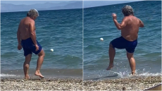 Βίντεο: «Μαγικά» με μπαλάκι στη θάλασσα