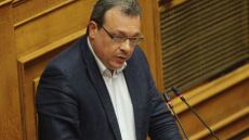 Φάμελλος: Ζητά την παραπομπή βουλευτή της Ελληνικής Λύσης στην επιτροπή δεοντολογίας της Βουλής