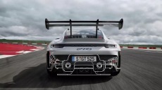 Τα μυστικά της νέας Porsche 911 GT2 RS