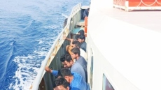 Πύλος: Διάσωση 21 μεταναστών από το Λιμενικό - Δείτε φωτογραφίες