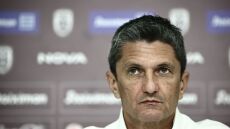 Λουτσέσκου: «Δεν τελείωσε η πρόκριση»