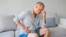 Έντερο: Τέσσερα προβλήματα που προειδοποιούν 5 χρόνια νωρίτερα για αυτή τη σοβαρή νόσο