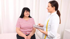 Καρκίνος: Οι επεμβάσεις που μειώνουν τις πιθανότητες εμφάνισης της νόσου