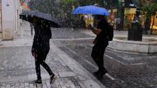 Καιρός: Σε εγρήγορση ο μηχανισμός της Πολιτικής Προστασίας για την κακοκαιρία - Οι «κόκκινες» περιοχές, ενεργοποιείται το 112