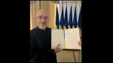 Πόλεμος στην Ουκρανία: Ο υπουργός Άμυνας υπέβαλε την παραίτησή του μετά την αποπομπή του από τον Ζελένσκι