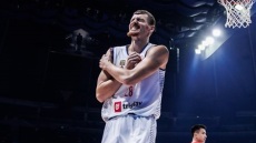 Μουντομπάσκετ: Σέρβος παίκτης έχασε το νεφρό του από χτύπημα σε αγώνα με το Νότιο Σουδάν - Δείτε βίντεο