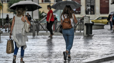 Καιρός: Αρχίζει από σήμερα και από τα δυτικά το τριήμερο κακοκαιρίας - Ισχυρές καταιγίδες, σκόνη και πολλά μποφόρ